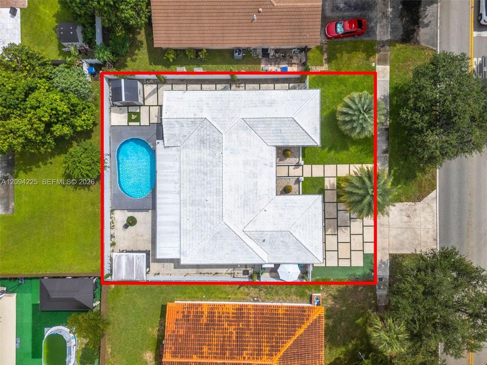 En Venta: $1,100,000 (3 camas, 2 baños, 1833 Pies cuadrados)