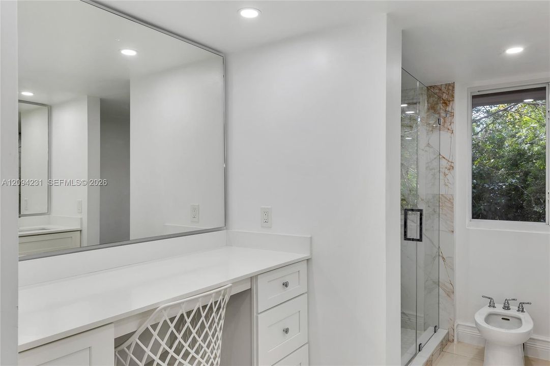 В аренду: $8,700 (5 спален, 4 ванн, 2874 Квадратных фут)