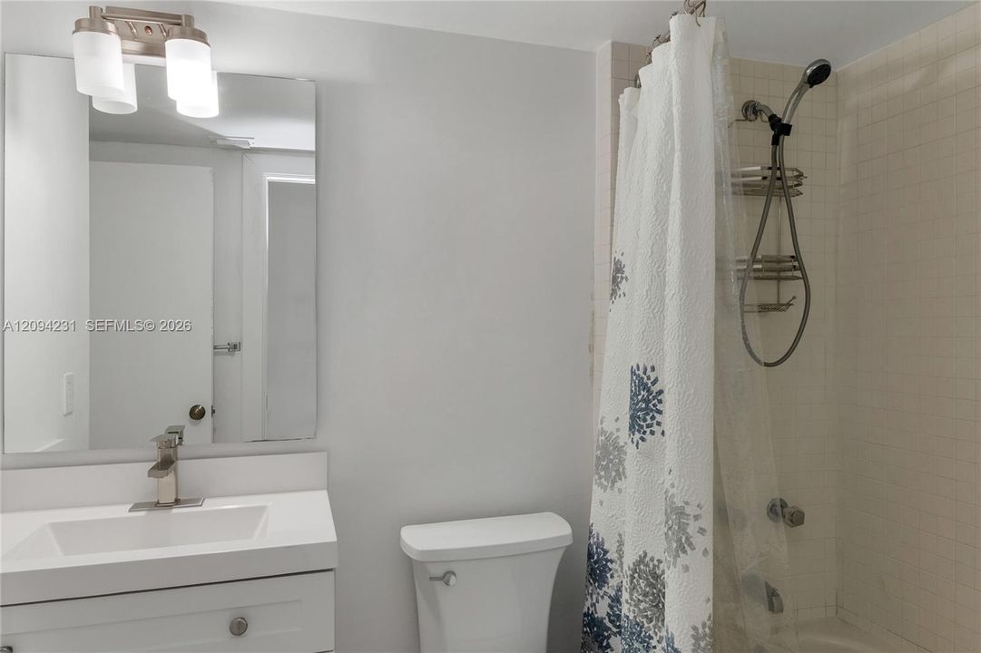 В аренду: $8,700 (5 спален, 4 ванн, 2874 Квадратных фут)
