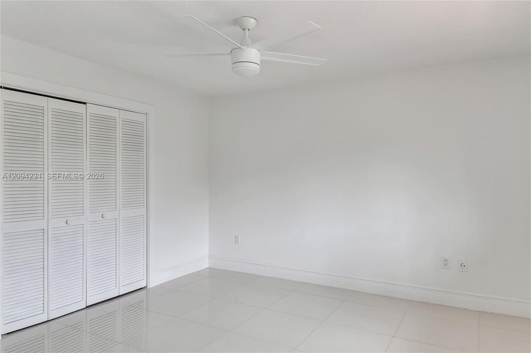 В аренду: $8,700 (5 спален, 4 ванн, 2874 Квадратных фут)