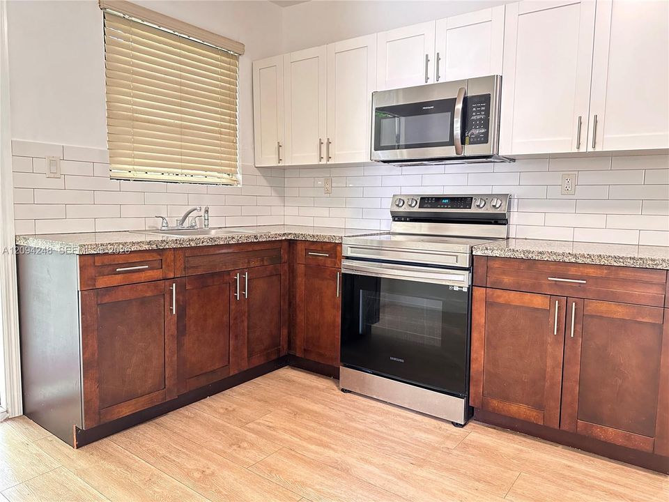 For Rent: $3,400 (4 beds, 2 baths, 0 Square Feet)