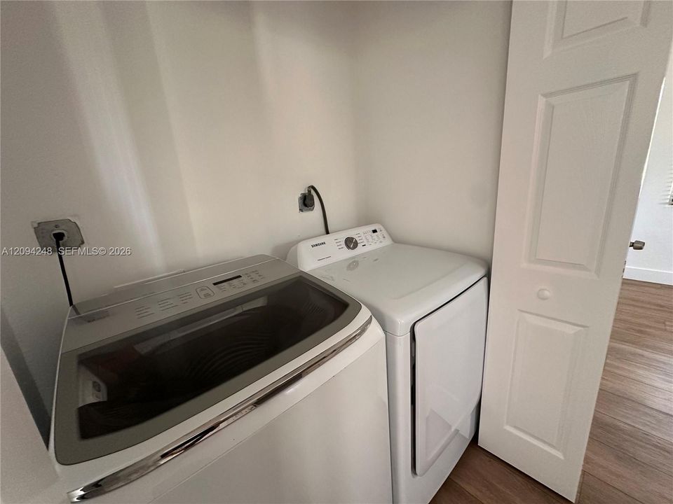 For Rent: $3,400 (4 beds, 2 baths, 0 Square Feet)
