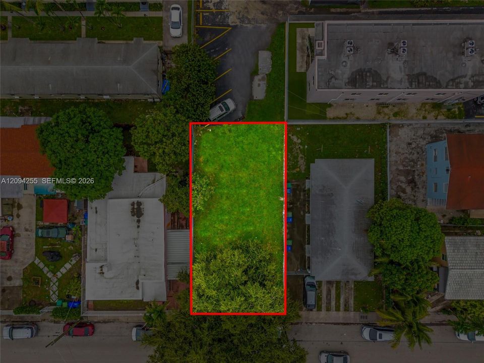 待售: $600,000 (0.15 acres)