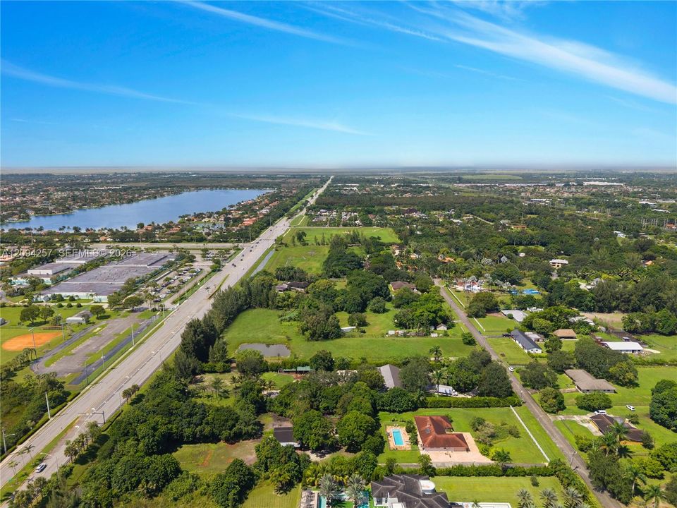 En Venta: $1,375,000 (119,790 sqft)