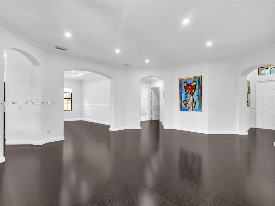 En Venta: $1,240,000 (4 camas, 3 baños, 2942 Pies cuadrados)