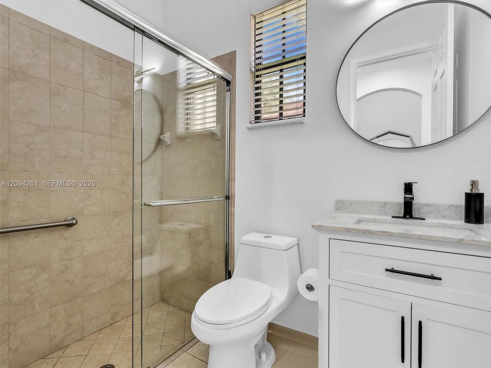 En Venta: $1,240,000 (4 camas, 3 baños, 2942 Pies cuadrados)