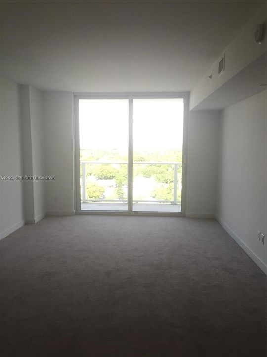 В аренду: $2,490 (1 спален, 1 ванн, 700 Квадратных фут)