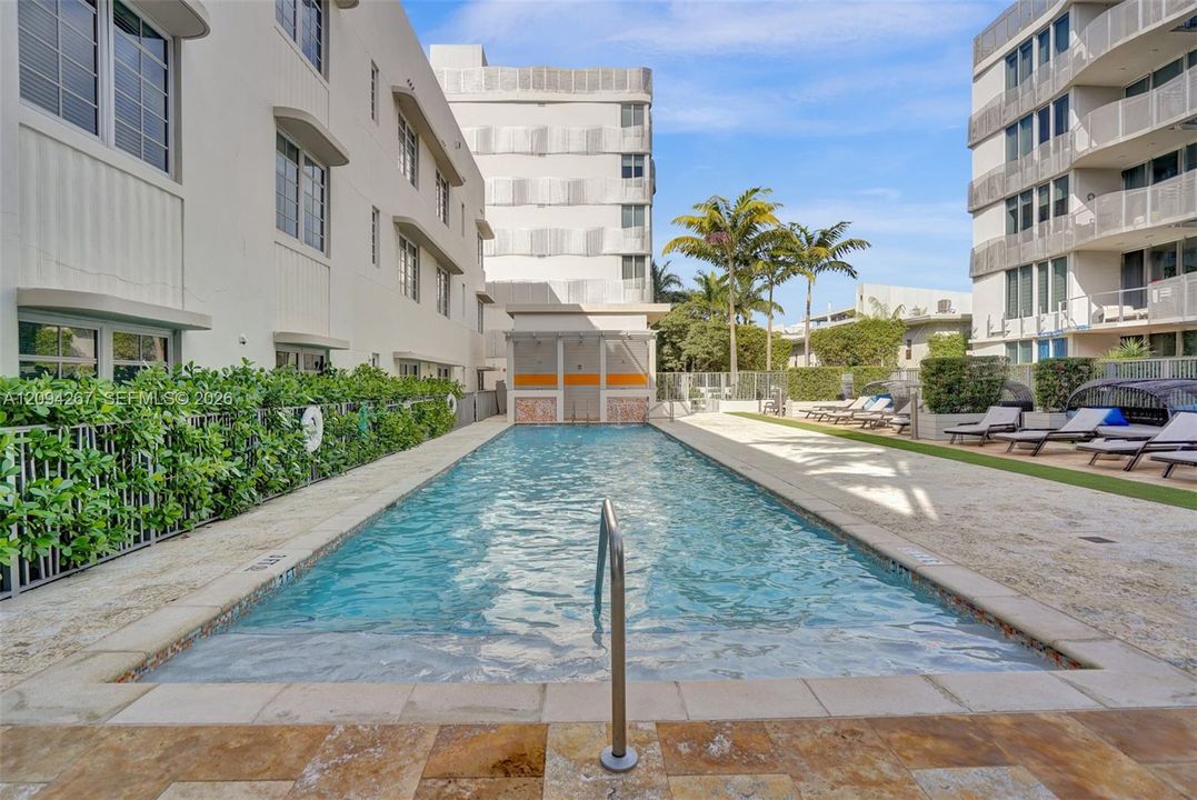 En Venta: $510,000 (1 camas, 1 baños, 711 Pies cuadrados)