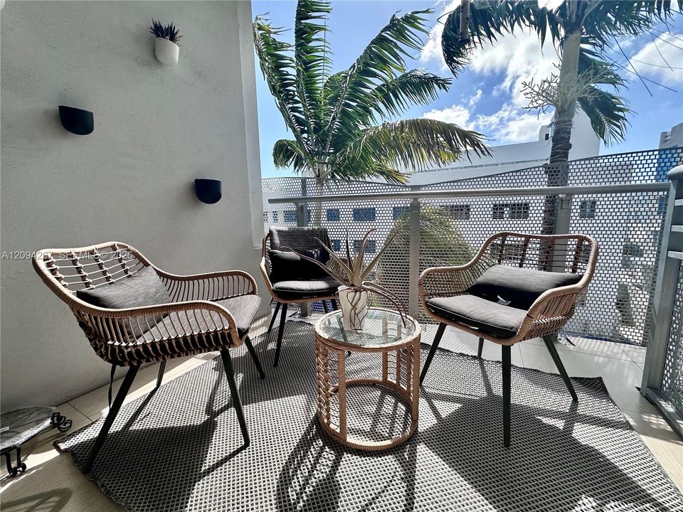 En Venta: $510,000 (1 camas, 1 baños, 711 Pies cuadrados)