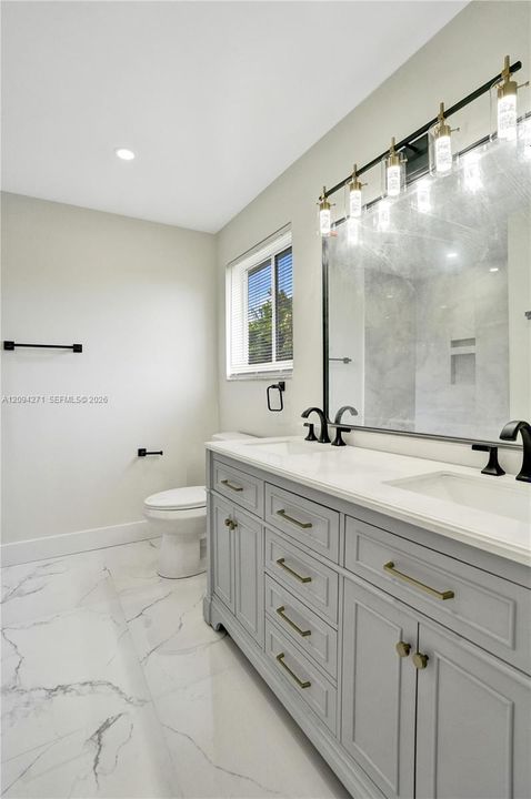 For Sale: $610,000 (3 beds, 3 baths, 1551 Square Feet)