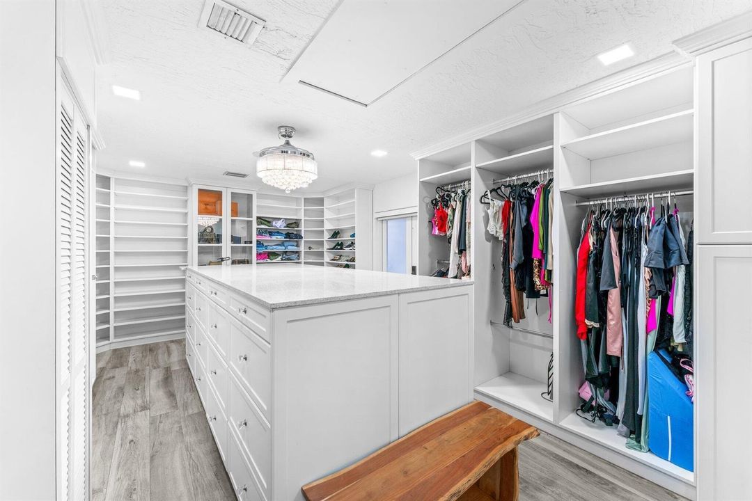 16-web-or-mls-15015-nw-88th-ct