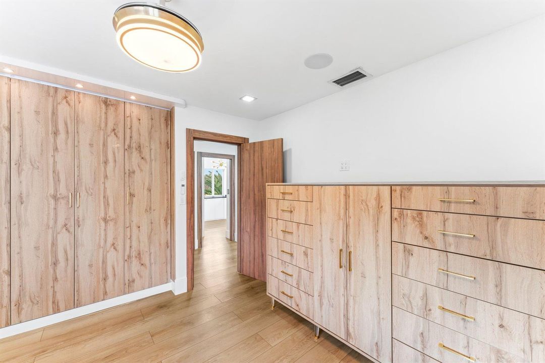 22-web-or-mls-15015-nw-88th-ct