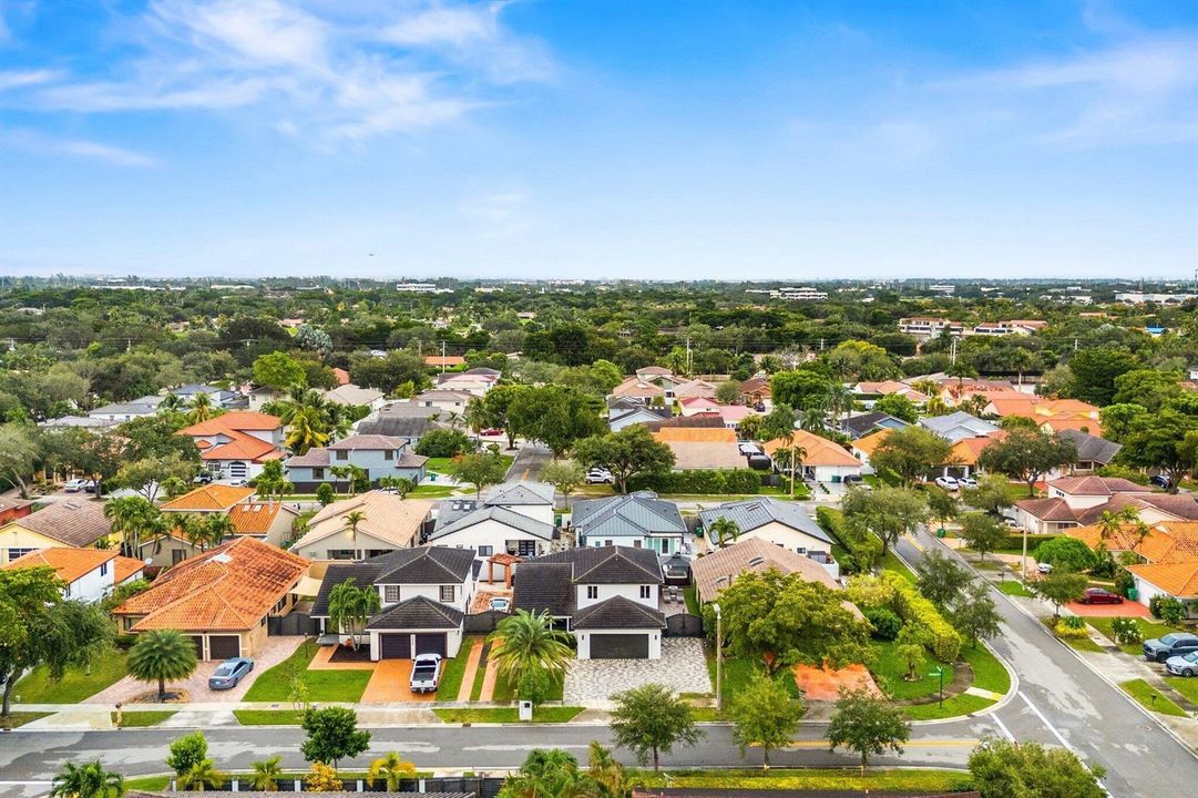 35-web-or-mls-15015-nw-88th-ct