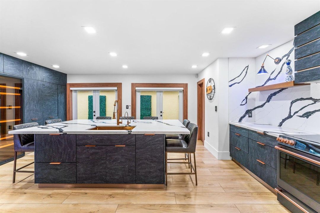 9-web-or-mls-15015-nw-88th-ct