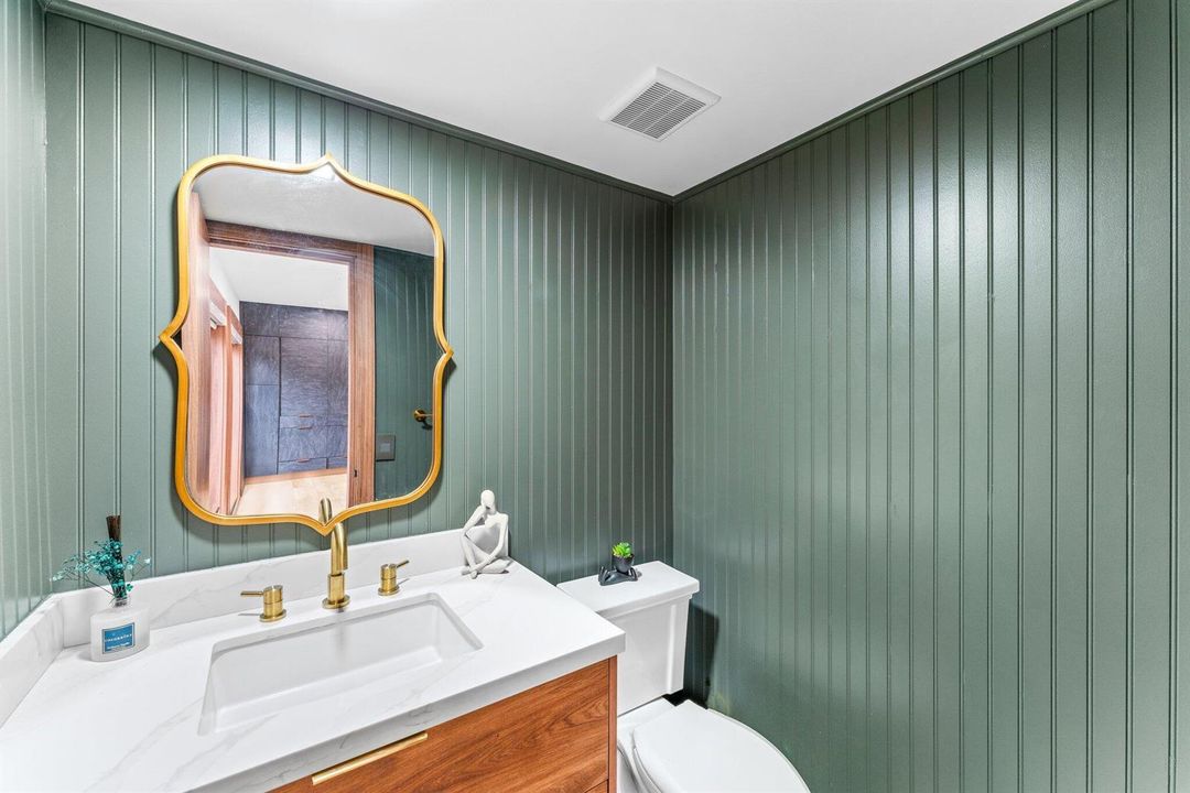31-web-or-mls-15015-nw-88th-ct