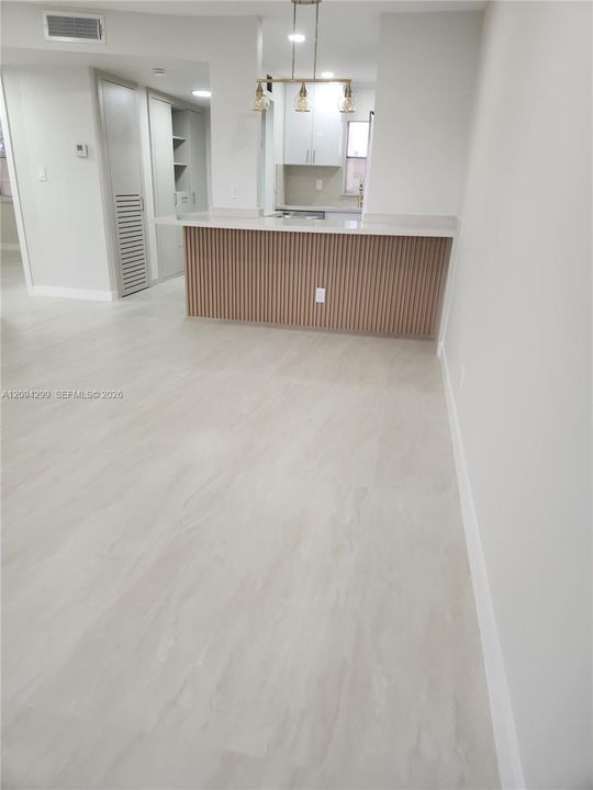 En Venta: $152,000 (2 camas, 2 baños, 850 Pies cuadrados)