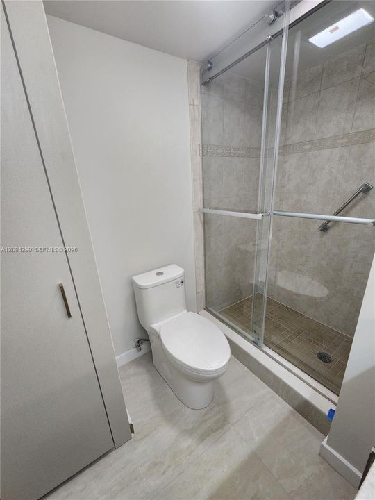 En Venta: $152,000 (2 camas, 2 baños, 850 Pies cuadrados)