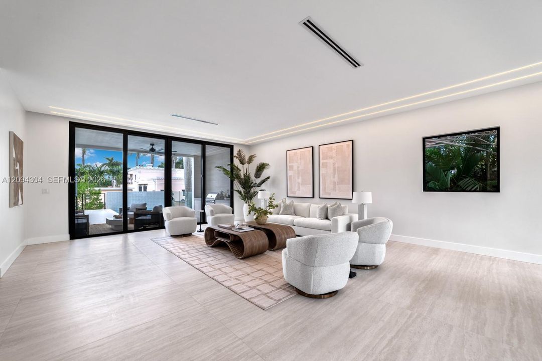En Venta: $2,850,000 (4 camas, 4 baños, 3169 Pies cuadrados)