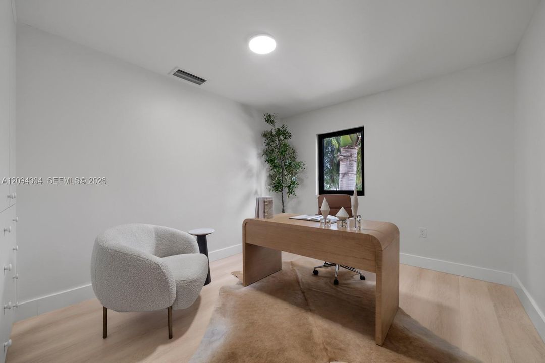En Venta: $2,850,000 (4 camas, 4 baños, 3169 Pies cuadrados)