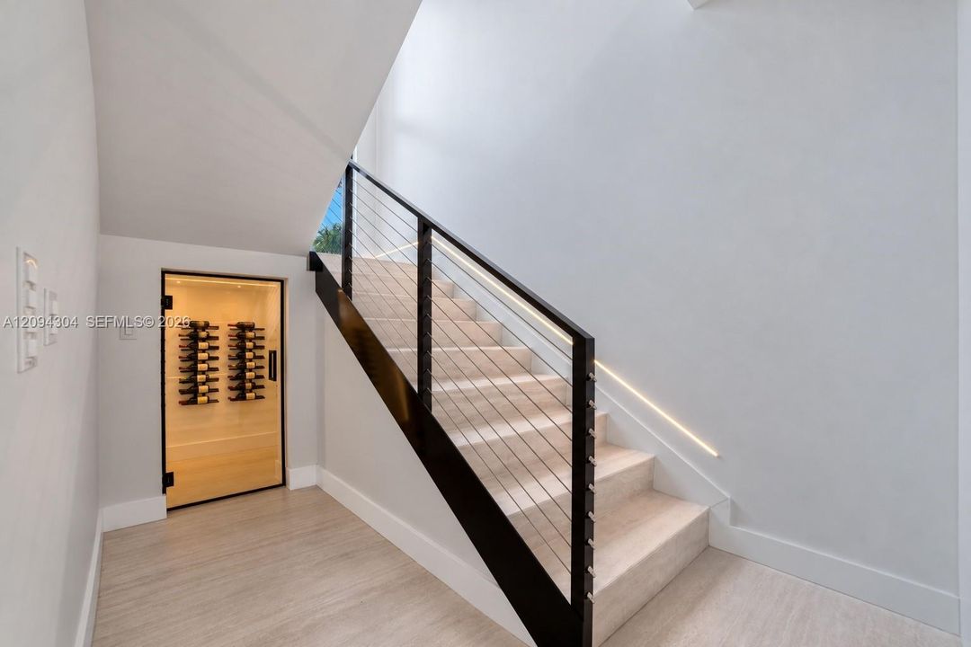 En Venta: $2,850,000 (4 camas, 4 baños, 3169 Pies cuadrados)