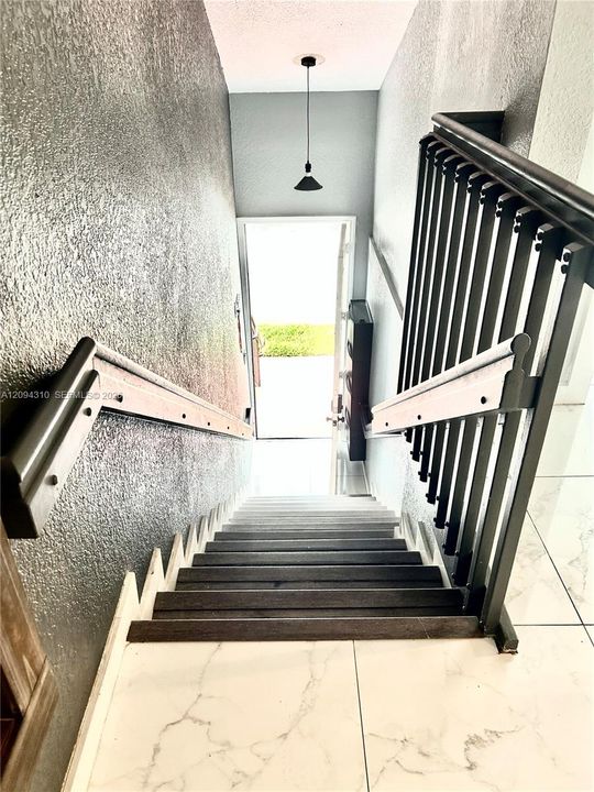 En Renta: $2,800 (3 camas, 3 baños, 1212 Pies cuadrados)