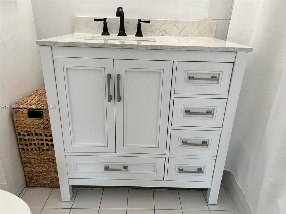 En Renta: $2,800 (3 camas, 3 baños, 1212 Pies cuadrados)