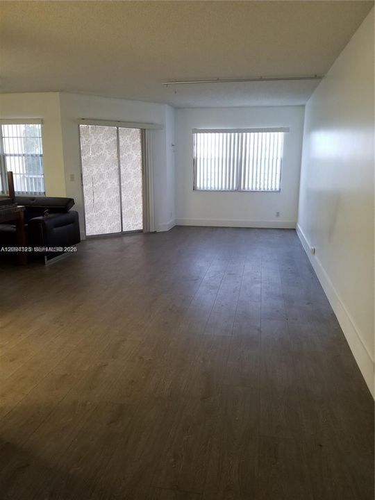 En Renta: $1,775 (1 camas, 1 baños, 1045 Pies cuadrados)