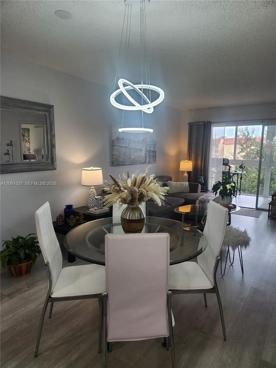 En Venta: $148,000 (2 camas, 2 baños, 850 Pies cuadrados)