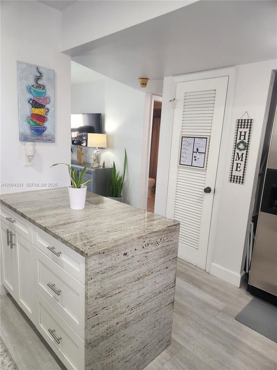 En Venta: $148,000 (2 camas, 2 baños, 850 Pies cuadrados)
