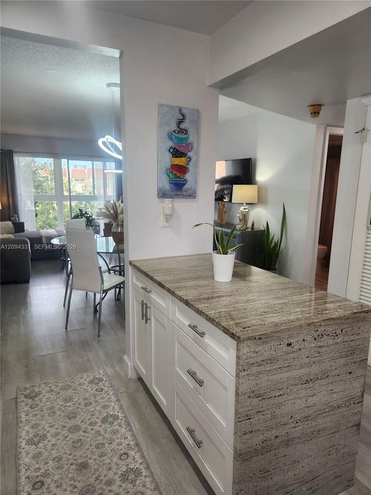 En Venta: $148,000 (2 camas, 2 baños, 850 Pies cuadrados)