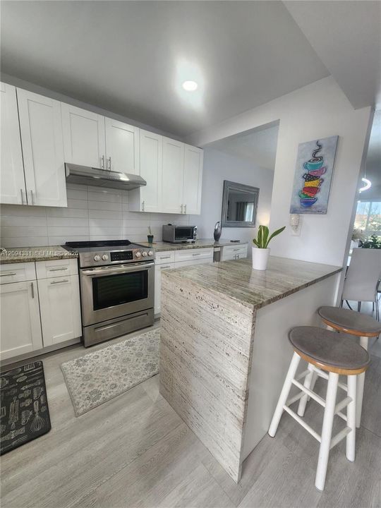 En Venta: $148,000 (2 camas, 2 baños, 850 Pies cuadrados)