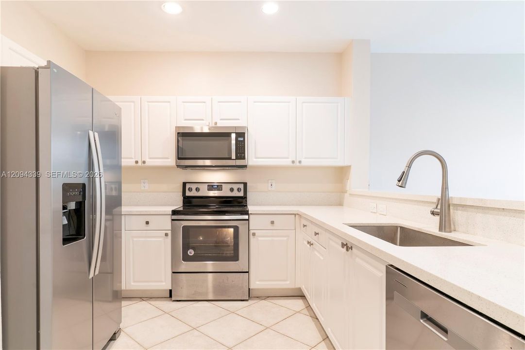 For Rent: $5,100 (4 beds, 2 baths, 2256 Square Feet)