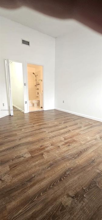 В аренду: $2,600 (3 спален, 2 ванн, 1150 Квадратных фут)