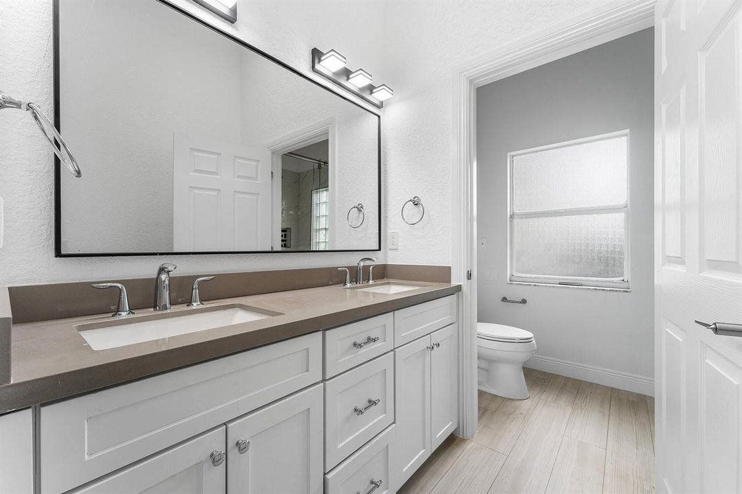 030-6821NorthGrandeDrive-BocaRaton-FL-33