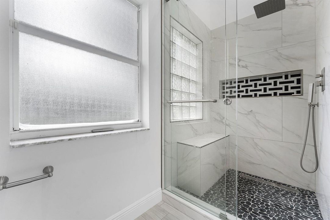 034-6821NorthGrandeDrive-BocaRaton-FL-33