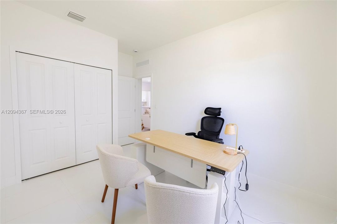 For Sale: $999,990 (4 beds, 3 baths, 0 Square Feet)