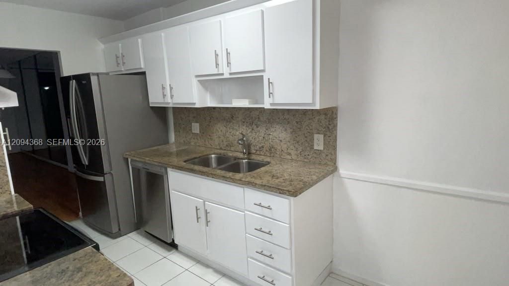 For Sale: $170,000 (2 beds, 2 baths, 1015 Square Feet)