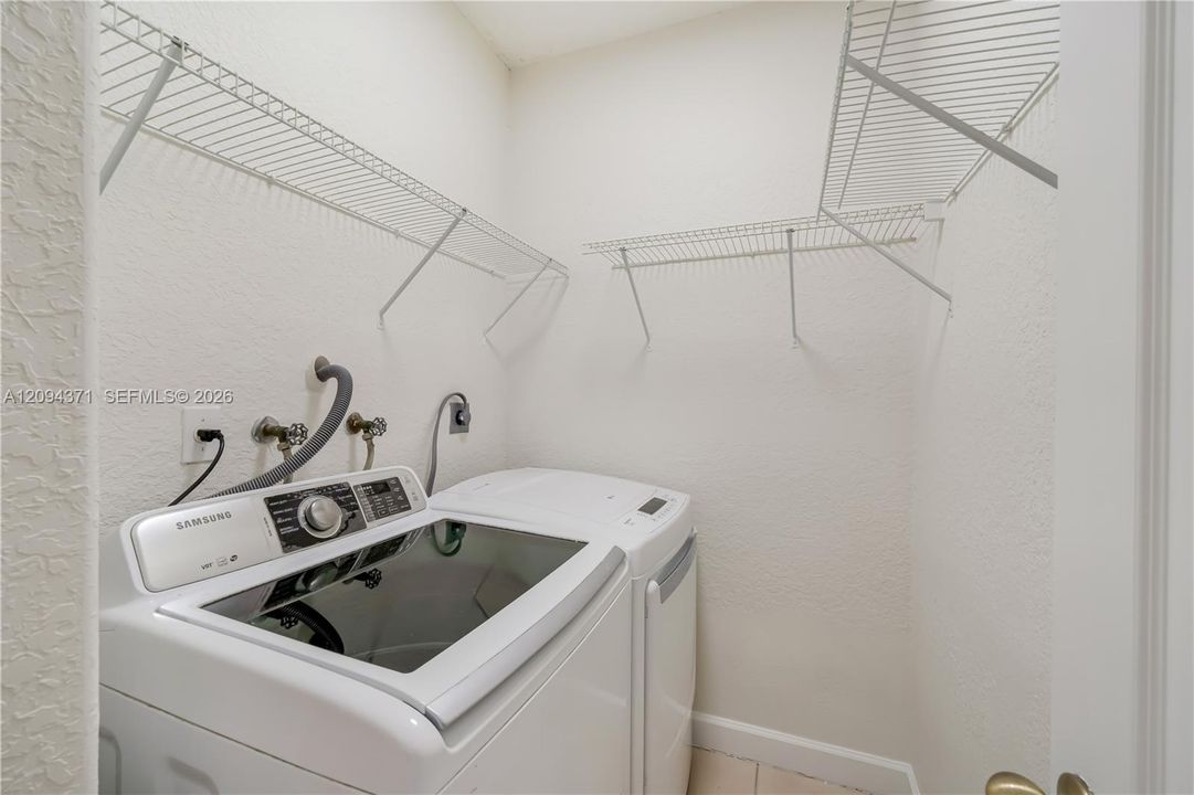 En Renta: $3,500 (3 camas, 2 baños, 1867 Pies cuadrados)
