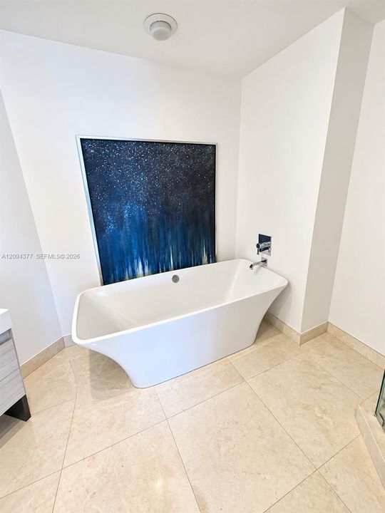 For Sale: $1,450,000 (2 beds, 2 baths, 1828 Square Feet)