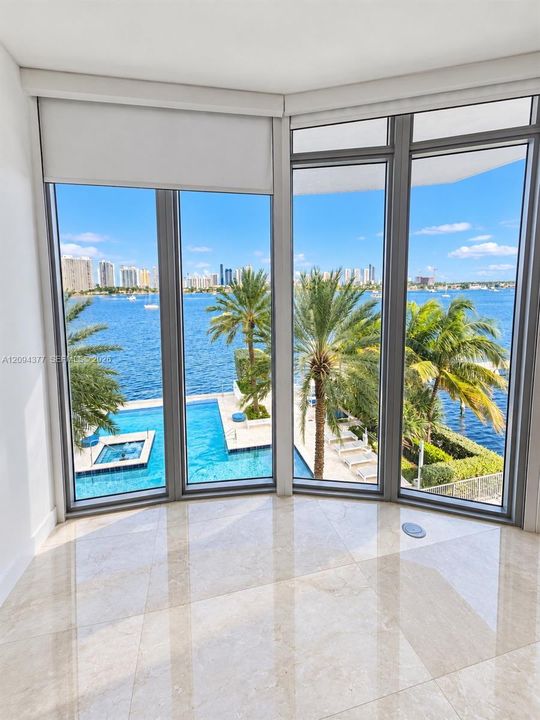For Sale: $1,450,000 (2 beds, 2 baths, 1828 Square Feet)