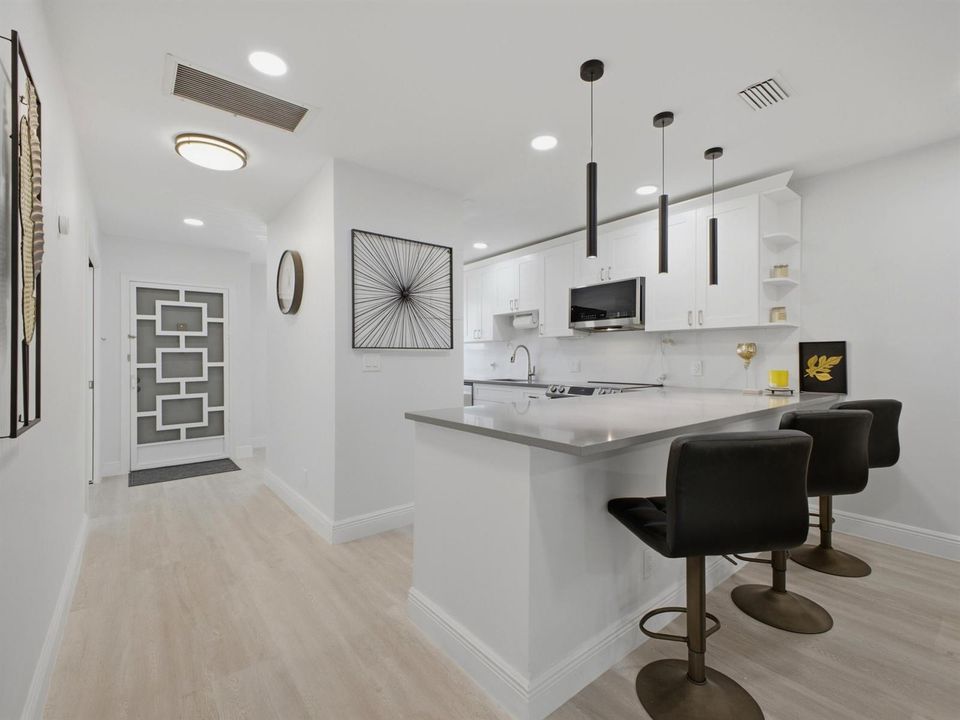 Breakfast Bar Kitchen Foyer