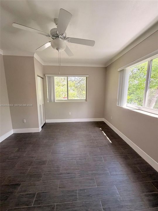 For Rent: $1,900 (1 beds, 1 baths, 650 Square Feet)
