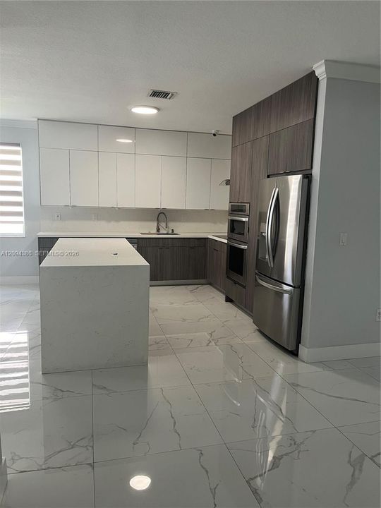 En Renta: $3,900 (2 camas, 2 baños, 1410 Pies cuadrados)