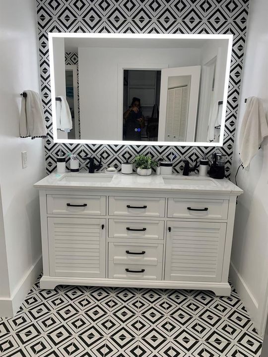 Master bath 2