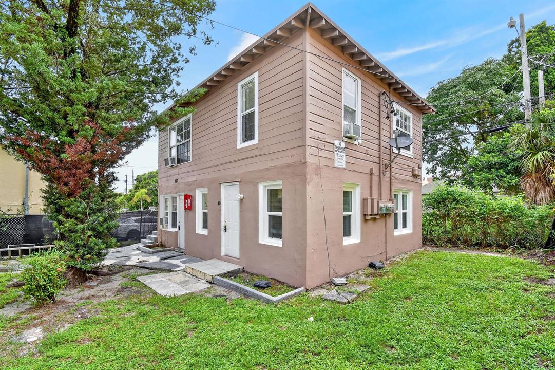 8877thSt-Unit200(1)