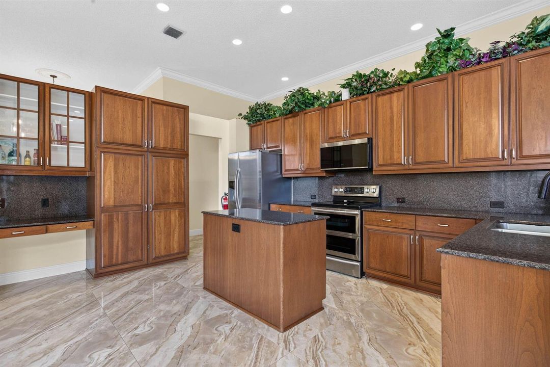 37-web-or-mls-10002-41