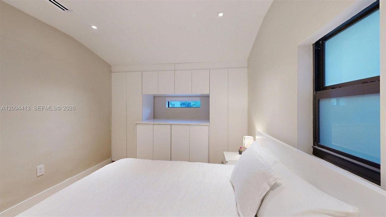 En Renta: $8,500 (4 camas, 2 baños, 1466 Pies cuadrados)