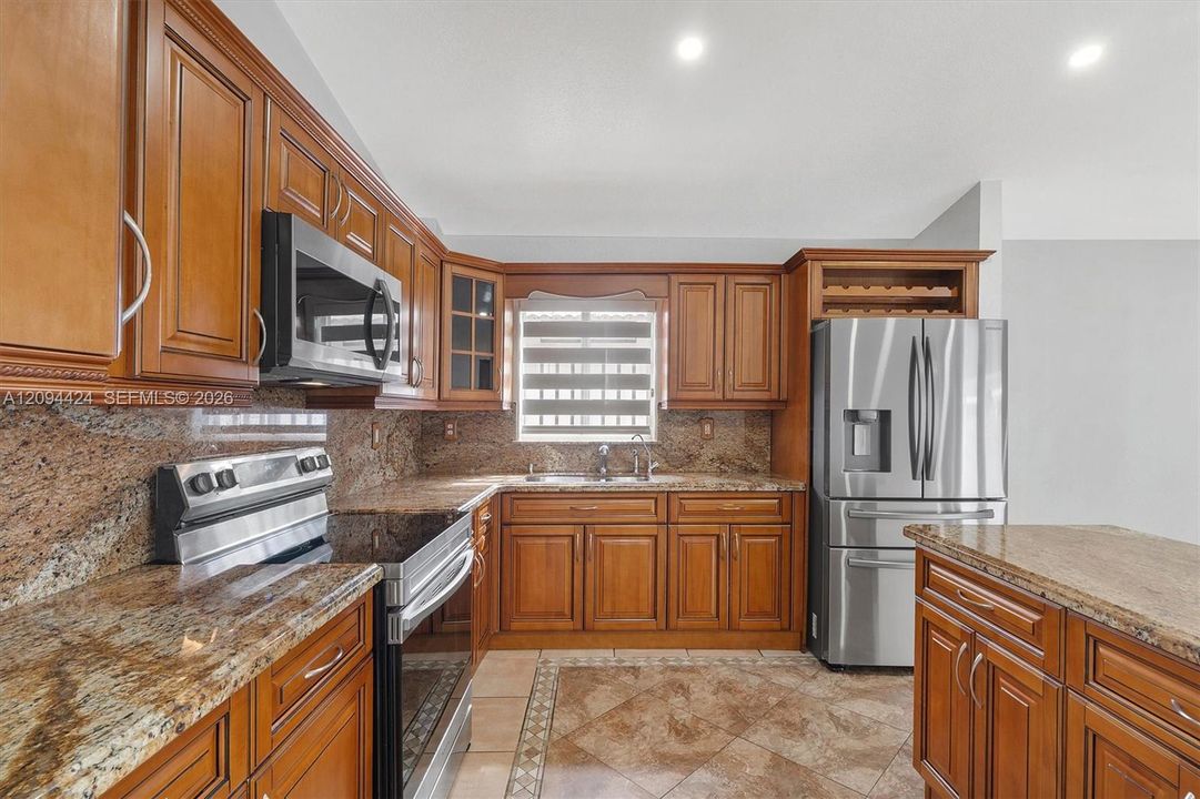 В аренду: $3,500 (4 спален, 3 ванн, 1541 Квадратных фут)
