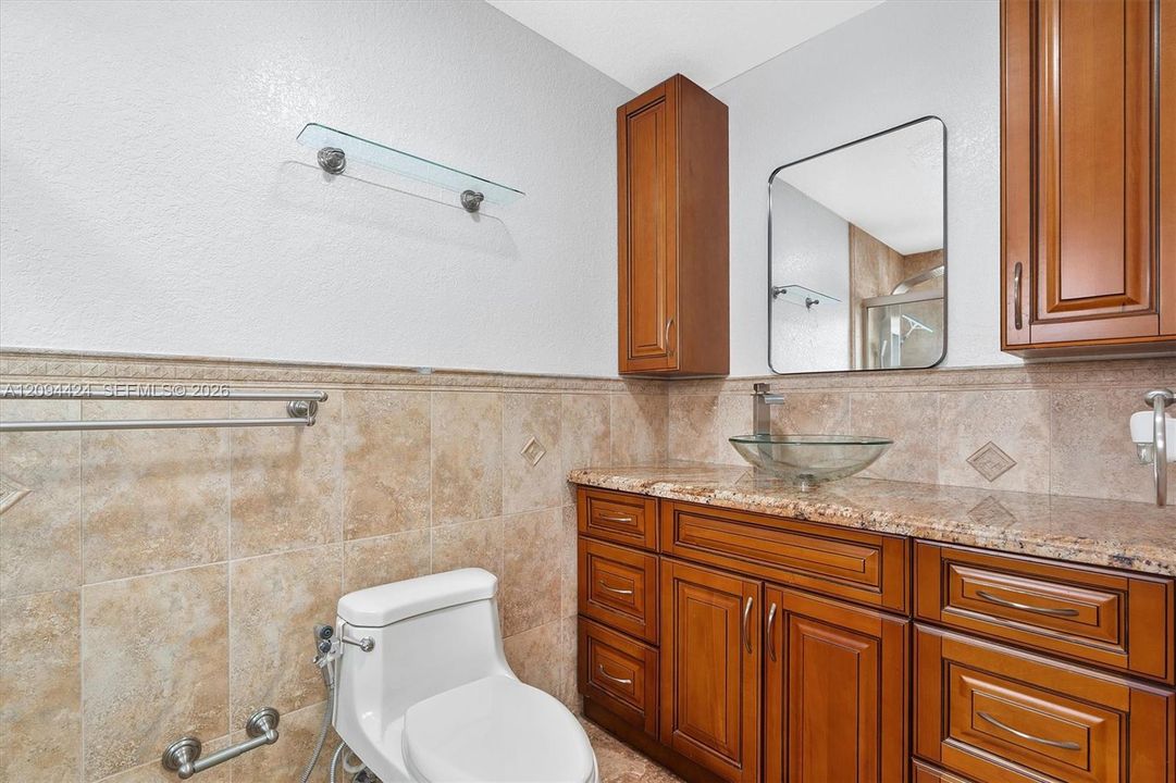 В аренду: $3,500 (4 спален, 3 ванн, 1541 Квадратных фут)