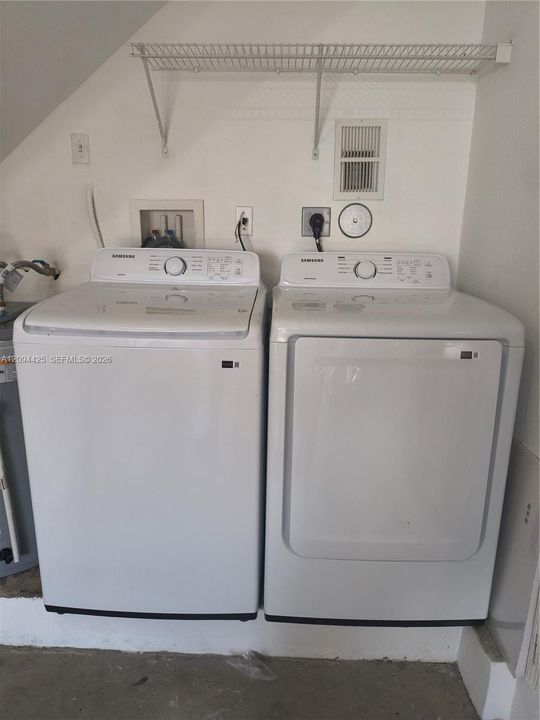 В аренду: $2,350 (3 спален, 2 ванн, 1368 Квадратных фут)